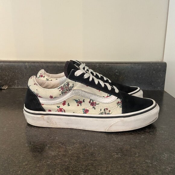 Vans Old Skool Low 'Ditzy Floral' - Size 6 - Picture 2 of 9